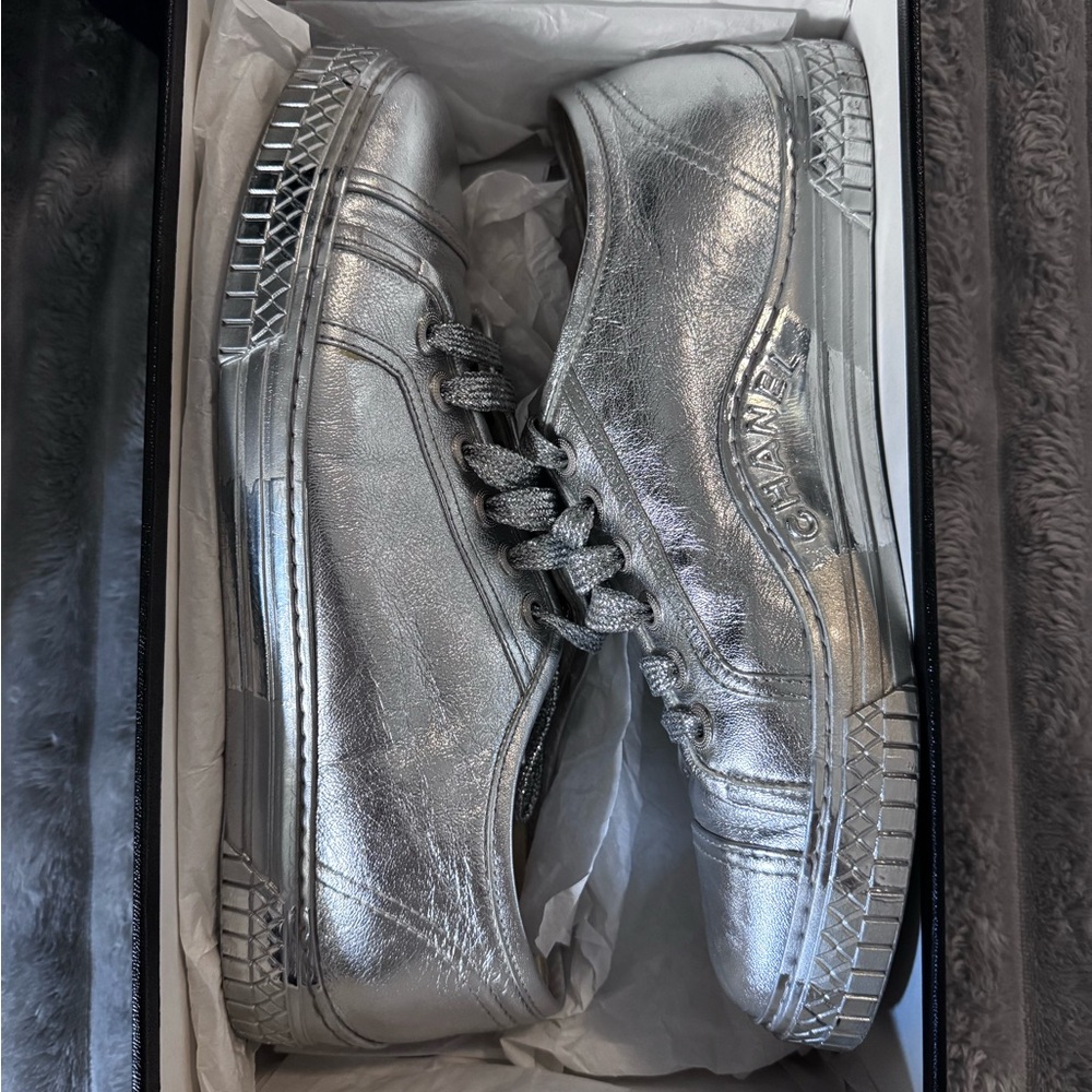 CHANEL Metallic Silver Sneakers